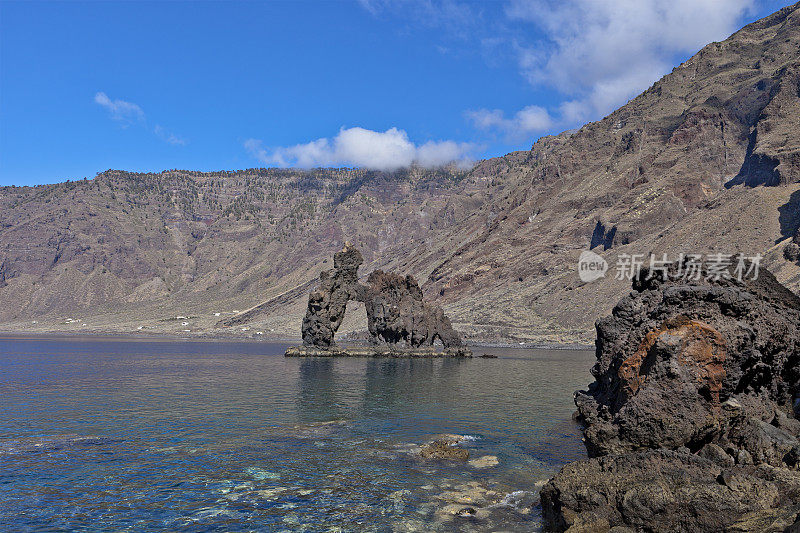 Roque de la Bonanza, El Hierro报道